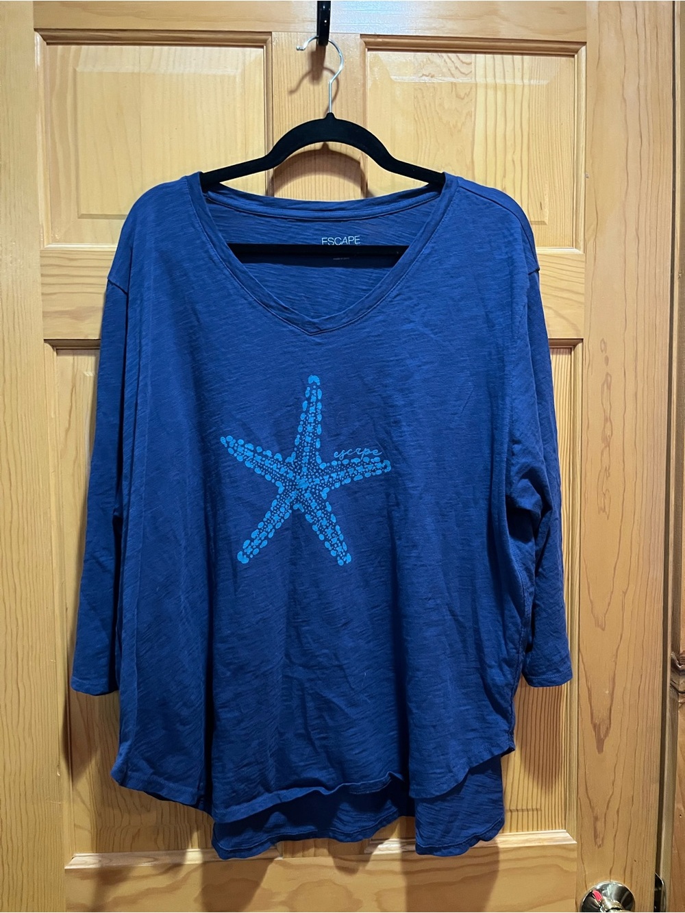 Escape Women's Navy V-Neck Starfish Long Sleeve Tee